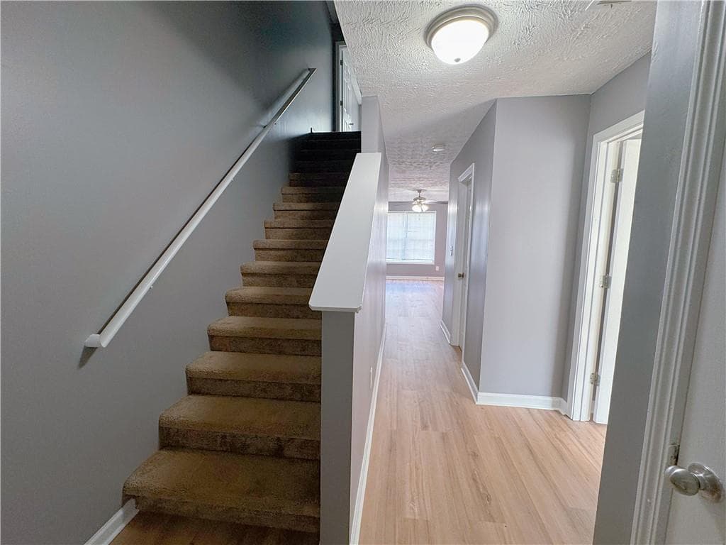 3 bedroom, 2 bathroom, 1,344 sq ft townhouse for sale at 1430 Eastmont Drive, Conyers, GA 30012 — photo 10