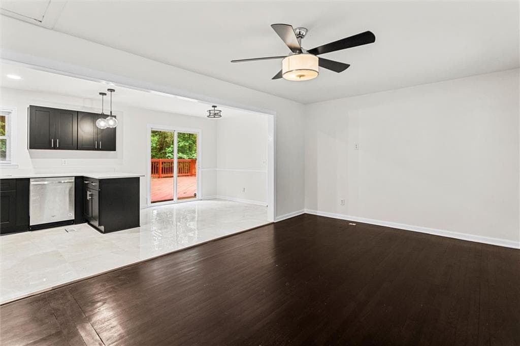 4 bedroom, 2 bathroom, 1,764 sq ft single family residence under contract at 3438 Casa Woods Lane, Clarkston, GA 30021 — photo 5