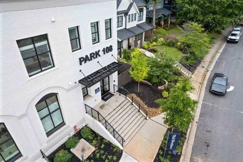 1 bedroom, 1 bathroom, 632 sq ft condominium for sale at 108 Park Place Unit 103, Decatur, GA 30030