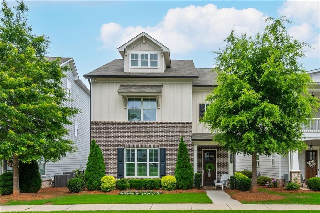 1383 Pierce Avenue, Smyrna, GA 30080 — most recent listing photo