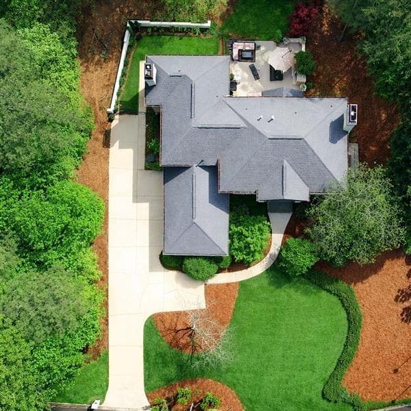 5 bedroom, 5 bathroom, 6,577 sq ft single family residence under contract at 3610 Mansions Parkway, Berkeley Lake, GA 30096 — photo 6