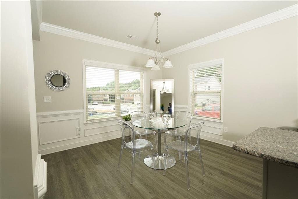4 bedroom, 3 bathroom, 2,199 sq ft single family residence for sale at 5248 Halcyon Court, Morrow, GA 30260 — photo 6