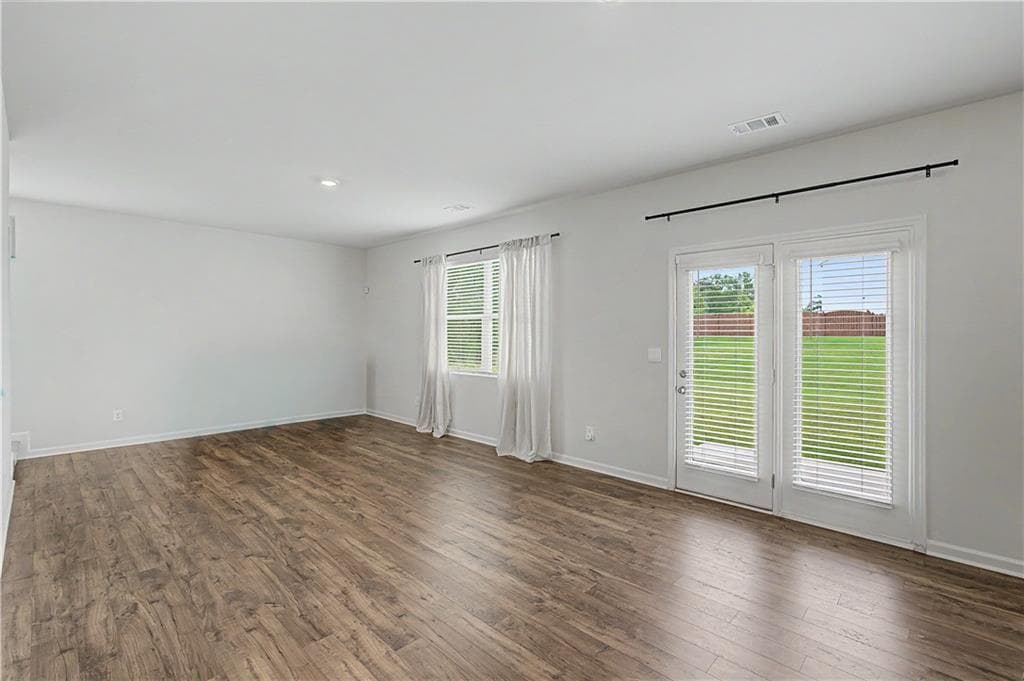 3 bedroom, 3 bathroom, 2,188 sq ft single family residence for sale at 163 Oakwood Heights Road, Dallas, GA 30132 — photo 8