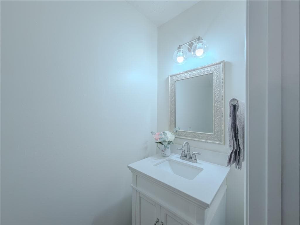 3 bedroom, 3 bathroom, 1,560 sq ft townhouse under contract at 3544 Lantern View Lane, Scottdale, GA 30079 — photo 2
