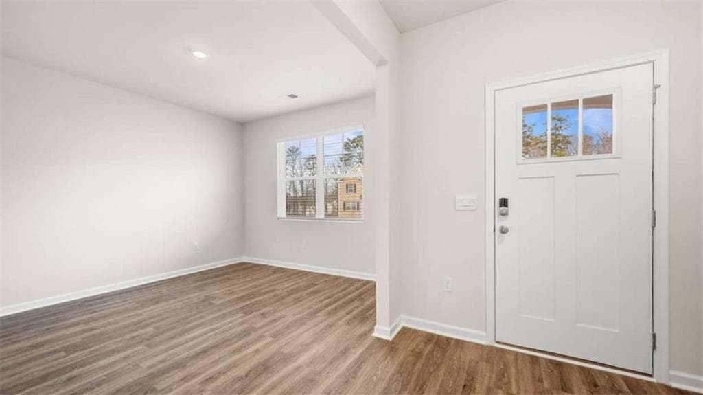 5 bedroom, 3 bathroom, 3,227 sq ft single family residence for sale at 2261 Edgecombe, Dacula, GA 30019 — photo 3