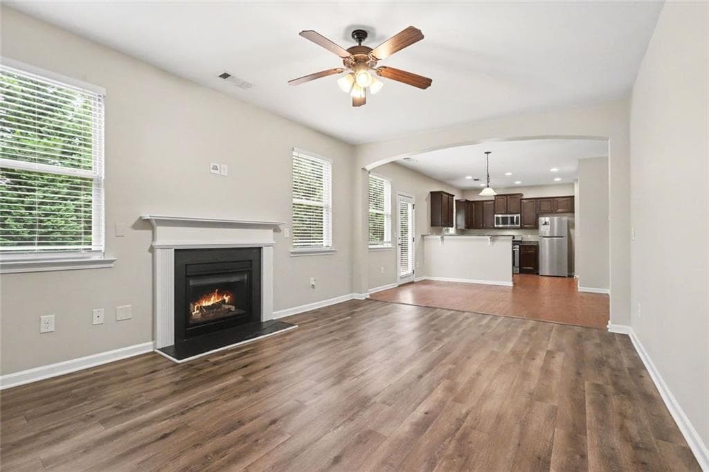 4 bedroom, 3 bathroom, 2,380 sq ft single family residence for sale at 4546 Rainier Way, Acworth, GA 30101 — photo 6