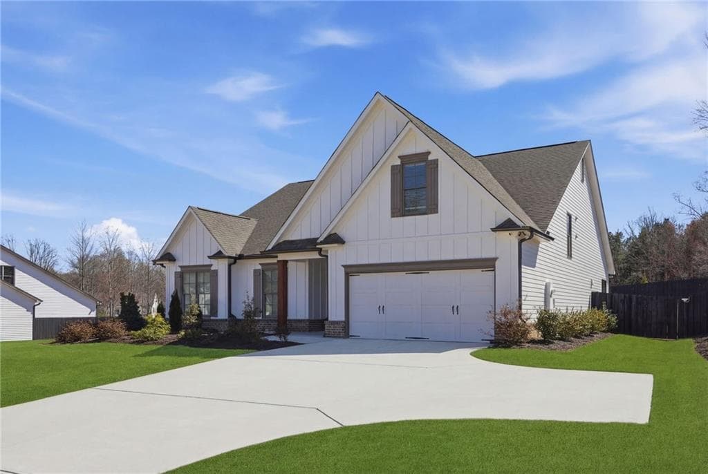 3 bedroom, 3 bathroom, 2,599 sq ft single family residence for sale at 6535 Serene Way, Dawsonville, GA 30534 — photo 2