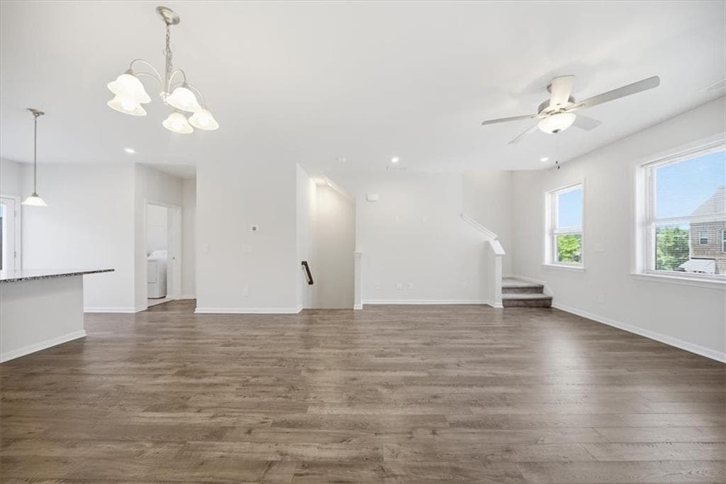 3 bedroom, 3 bathroom, 1,897 sq ft townhouse for sale at 4192 Moncure Drive, Lilburn, GA 30047 — photo 4