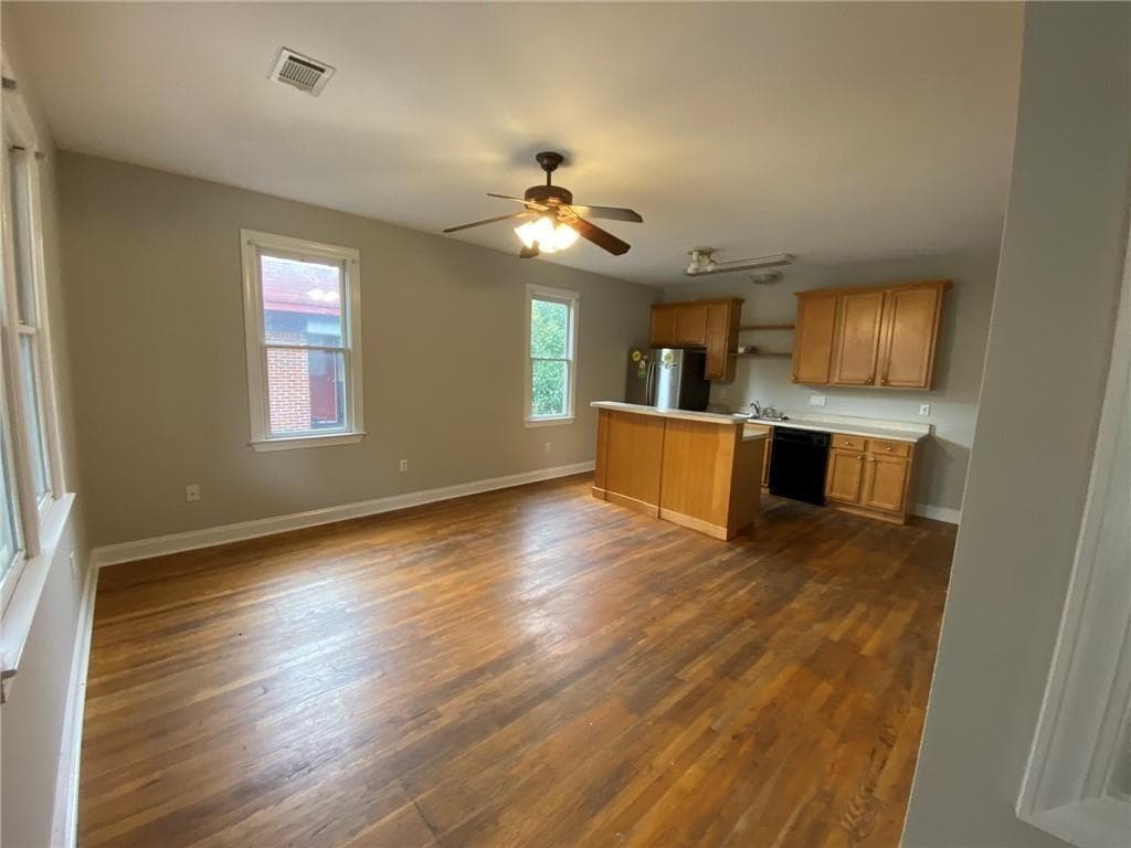1 bedroom, 1 bathroom, 3,672 sq ft duplex for rent at 528 Rankin Street B, Atlanta, GA 30308 for $900 a month — photo 2