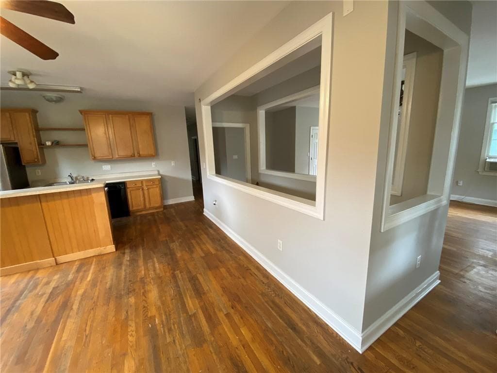 1 bedroom, 1 bathroom, 3,672 sq ft duplex for rent at 528 Rankin Street B, Atlanta, GA 30308 for $900 a month — photo 3