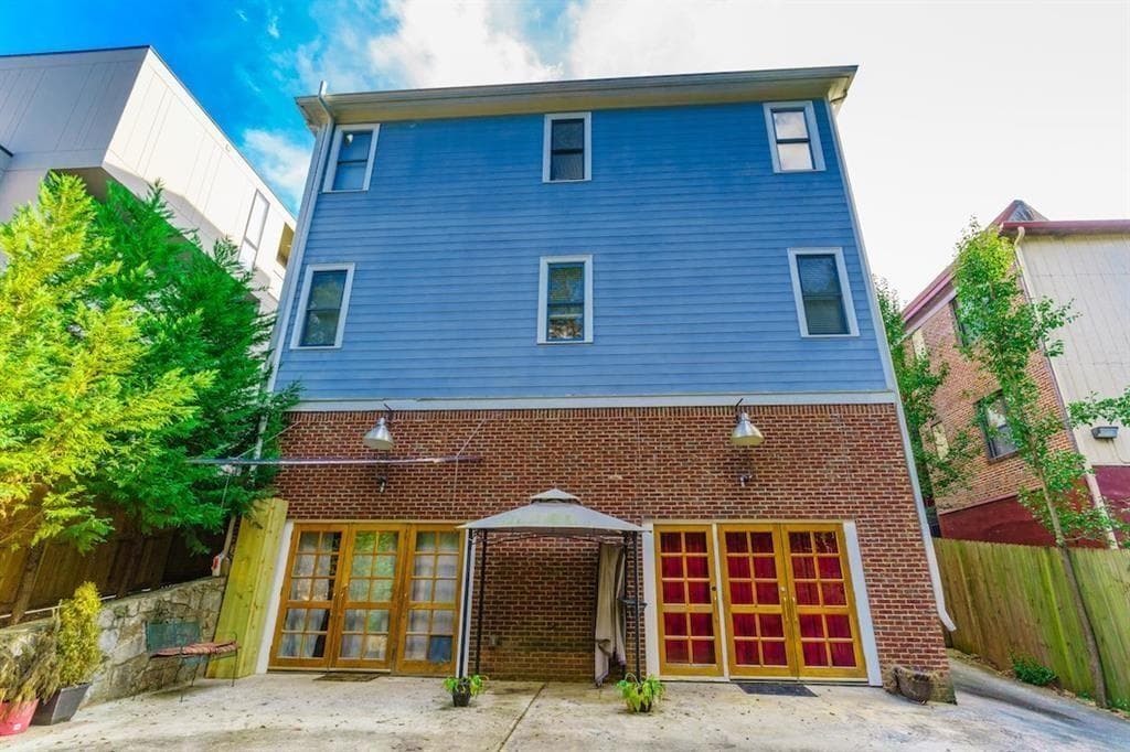 1 bedroom, 1 bathroom, 3,672 sq ft duplex for rent at 528 Rankin Street B, Atlanta, GA 30308 for $900 a month — photo 9