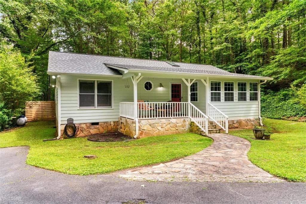 3 bedroom, 2 bathroom, 1,584 sq ft single family residence sold at 1178 Swan Bridge Road, Talking Rock, GA 30175