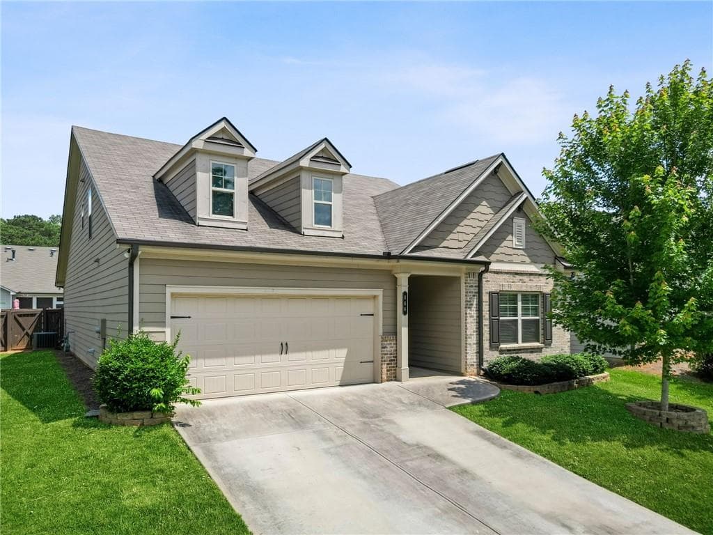 3 bedroom, 3 bathroom, 2,461 sq ft single family residence for sale at 866 Newshaw Way, Lawrenceville, GA 30046 — photo 4