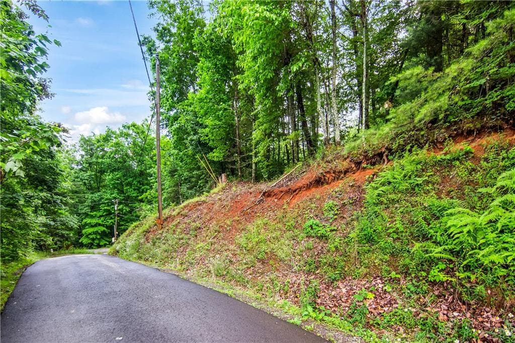 single family residence for sale at 5.58 Gobbler Knob Drive, Ellijay, GA 30540 — photo 8