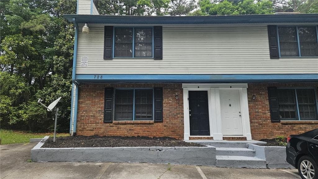 2 bedroom, 4 bathroom quadruplex for rent at 728 Burnt Creek Drive B, Lilburn, GA 30047 for $1,550 a month