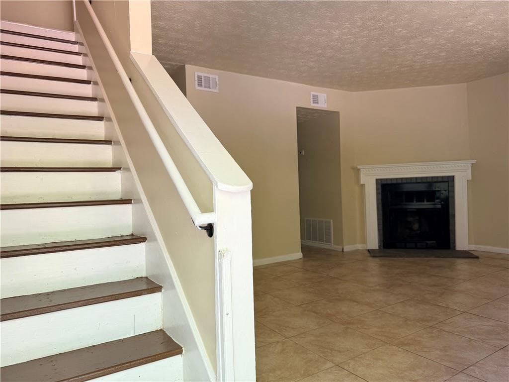 2 bedroom, 4 bathroom quadruplex for rent at 728 Burnt Creek Drive B, Lilburn, GA 30047 for $1,550 a month — photo 4