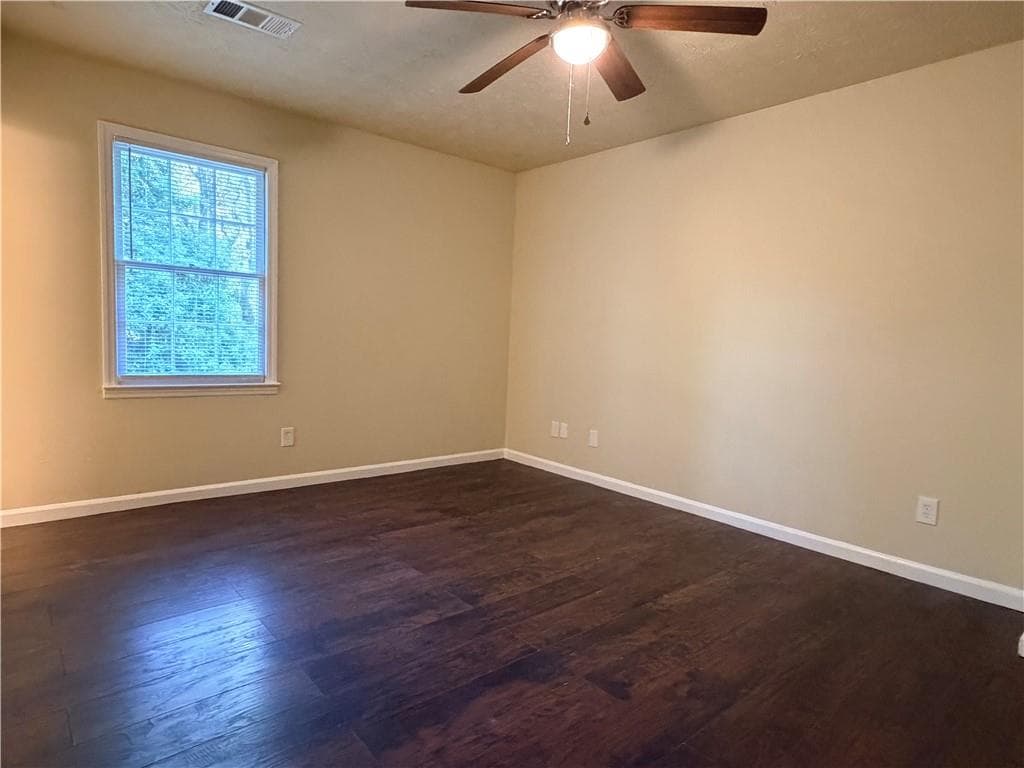 2 bedroom, 4 bathroom quadruplex for rent at 728 Burnt Creek Drive B, Lilburn, GA 30047 for $1,550 a month — photo 10