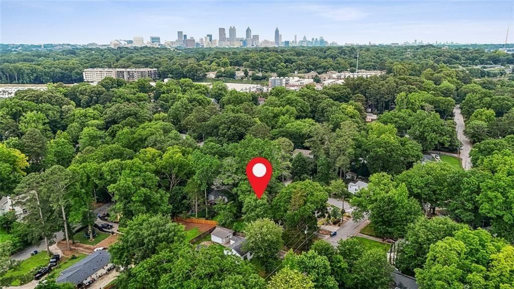 2 bedroom, 1 bathroom, 728 sq ft single family residence for sale at 709 Francis Avenue, Atlanta, GA 30312 — photo 3