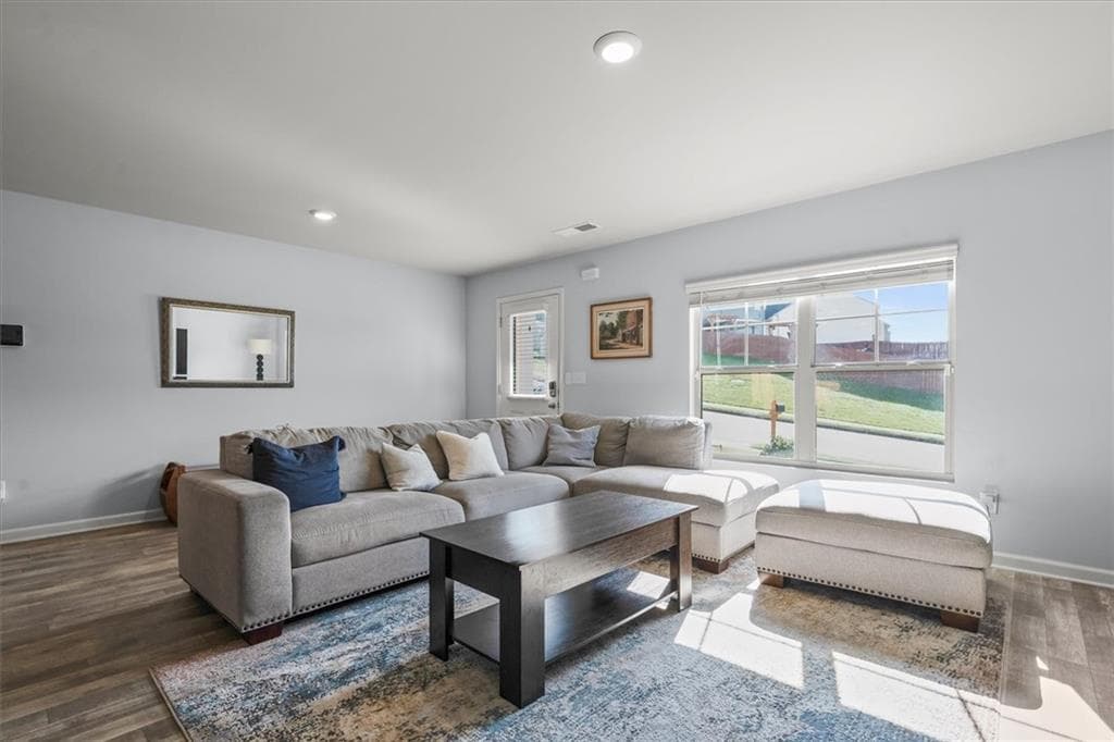 4 bedroom, 3 bathroom, 2,272 sq ft single family residence for sale at 6550 Beaver Creek Trail, Atlanta, GA 30349 — photo 4