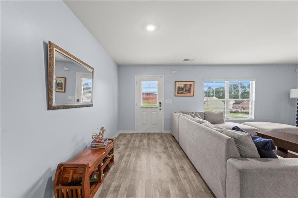 4 bedroom, 3 bathroom, 2,272 sq ft single family residence for sale at 6550 Beaver Creek Trail, Atlanta, GA 30349 — photo 7