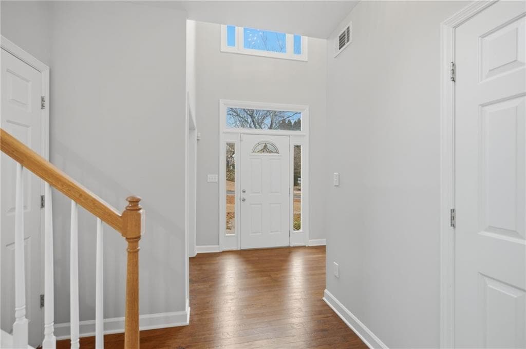 4 bedroom, 3 bathroom, 2,304 sq ft single family residence for sale at 2650 Cobblestone Drive, Cumming, GA 30041 — photo 5