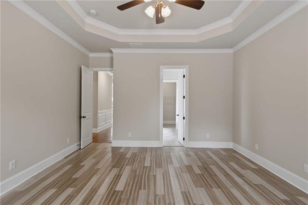 4 bedroom, 4 bathroom, 3,702 sq ft single family residence under contract at 7112 Treveno Place, Locust Grove, GA 30248 — photo 4