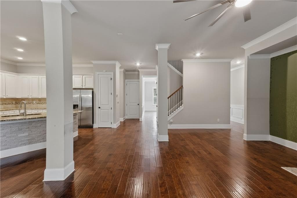 4 bedroom, 4 bathroom, 3,702 sq ft single family residence under contract at 7112 Treveno Place, Locust Grove, GA 30248 — photo 10