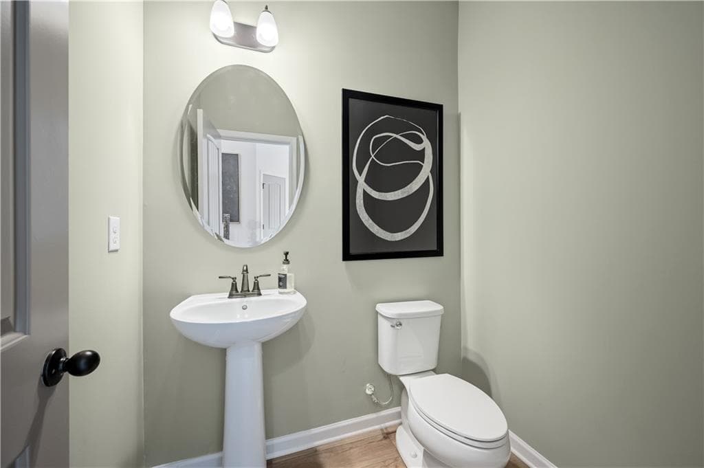 3 bedroom, 3 bathroom, 1,849 sq ft townhouse under contract at 529 Darlington Court, Mcdonough, GA 30253 — photo 5