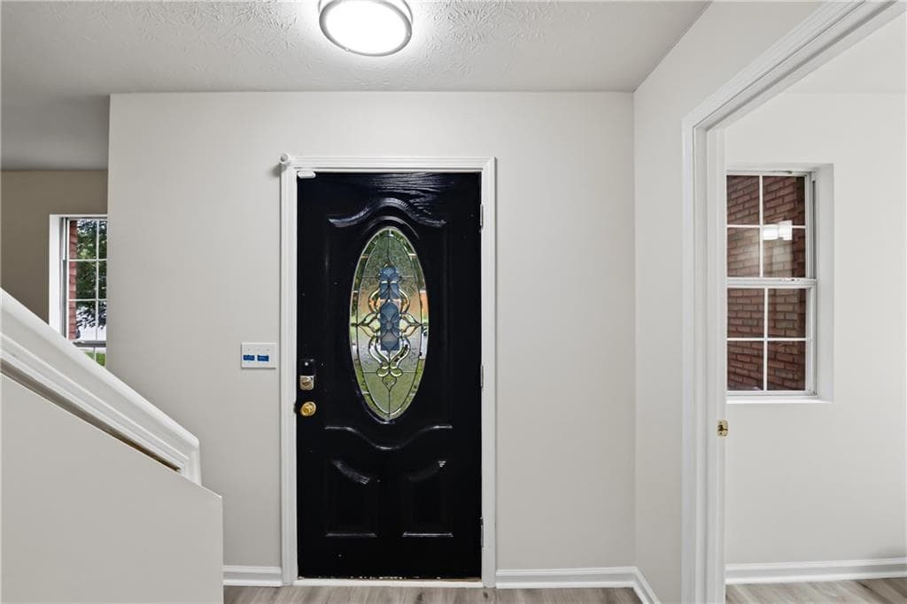 4 bedroom, 3 bathroom, 3,461 sq ft single family residence under contract at 3825 Cedar Trace Lane, Ellenwood, GA 30294 — photo 6
