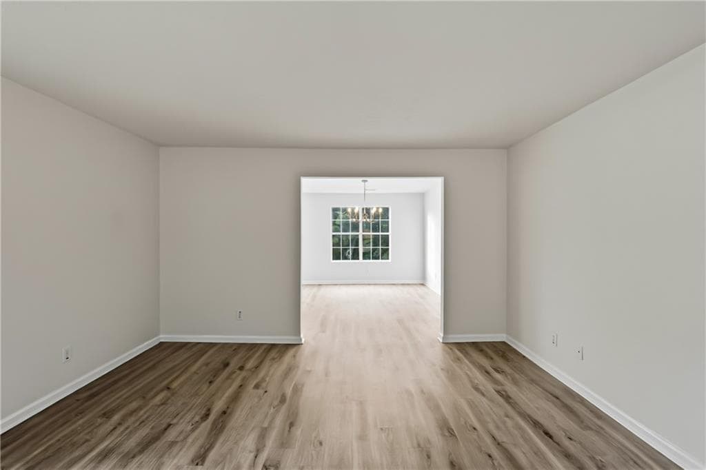 4 bedroom, 3 bathroom, 3,461 sq ft single family residence under contract at 3825 Cedar Trace Lane, Ellenwood, GA 30294 — photo 9