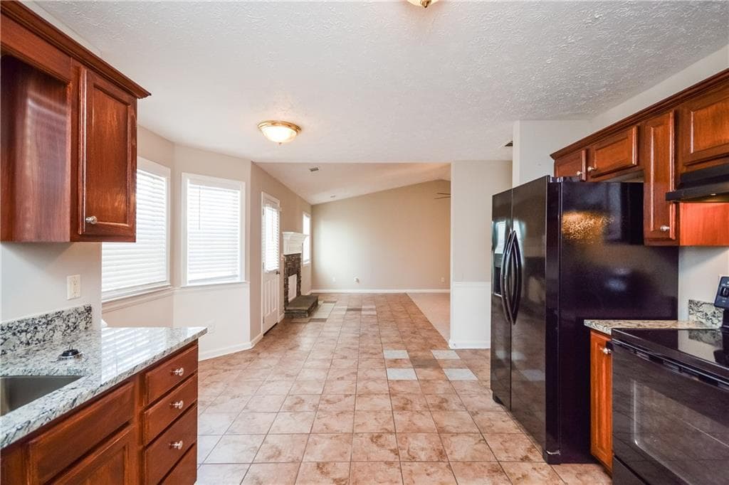3 bedroom, 2 bathroom, 1,398 sq ft single family residence for rent at 300 Claremont Drive, Covington, GA 30016 for $1,685 a month — photo 2