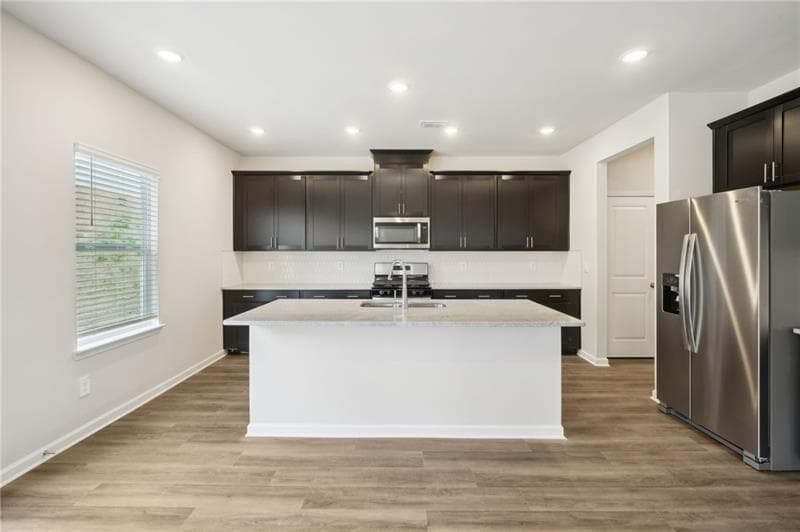 5 bedroom, 5 bathroom, 3,252 sq ft single family residence for rent at 95 Sequoia Lane, Dawsonville, GA 30534 for $2,749 a month — photo 7