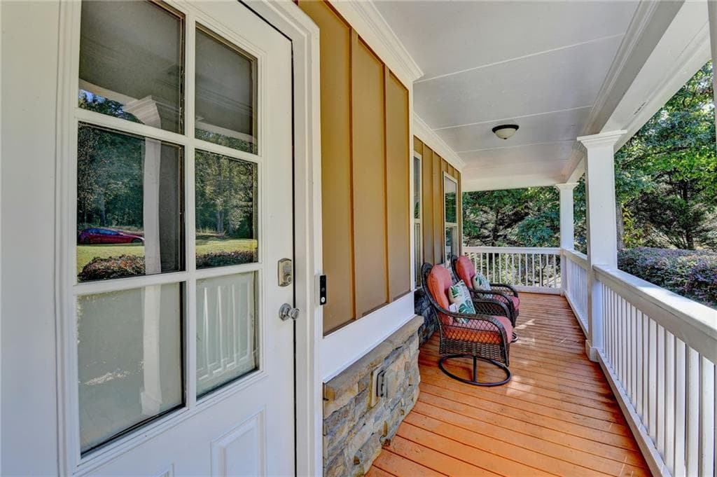 6 bedroom, 4 bathroom, 3,553 sq ft single family residence for sale at 1755 Lark Trail, Jefferson, GA 30549 — photo 3