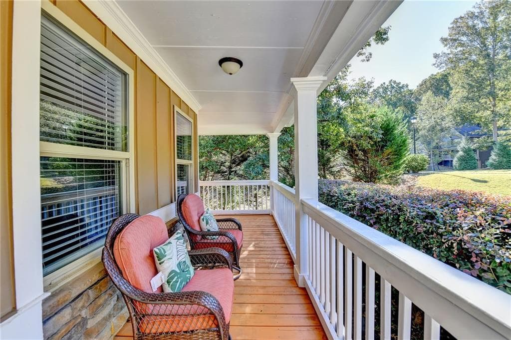6 bedroom, 4 bathroom, 3,553 sq ft single family residence for sale at 1755 Lark Trail, Jefferson, GA 30549 — photo 4