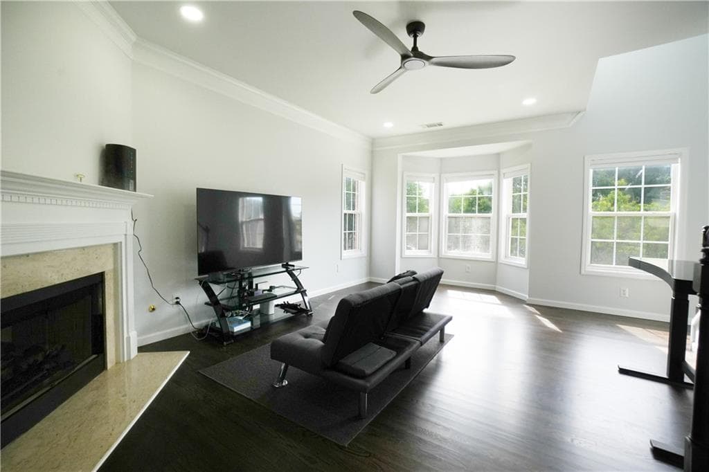 3 bedroom, 4 bathroom, 1,698 sq ft townhouse for sale at 2164 Mill Garden Run, Buford, GA 30519 — photo 6