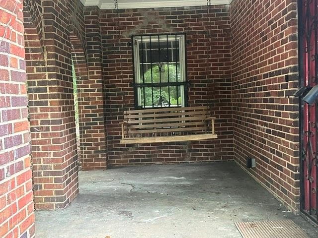 4 bedroom, 2 bathroom, 1,690 sq ft single family residence under contract at 2312 Ben Hill Road, Atlanta, GA 30311 — photo 4