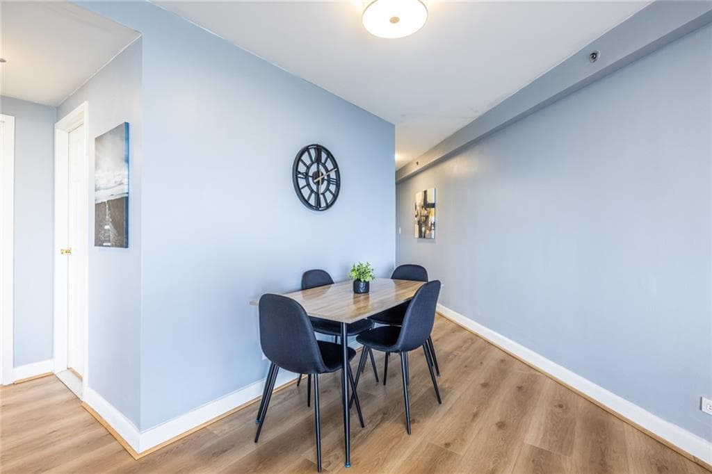 2 bedroom, 2 bathroom, 1,160 sq ft condominium for sale at 1501 Clairmont Road 1628, Decatur, GA 30033 — photo 10