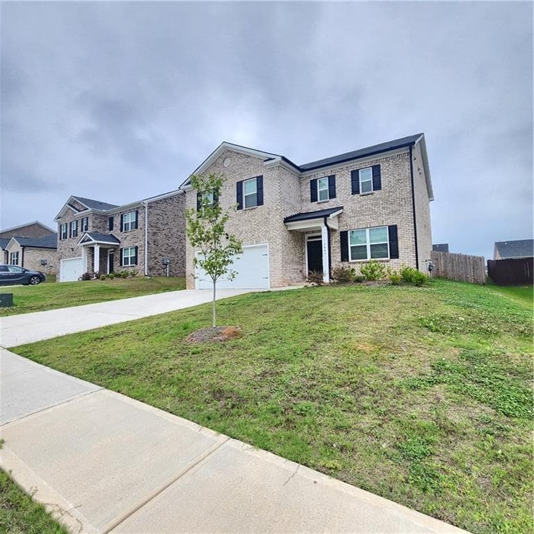 4 bedroom, 3 bathroom, 2,526 sq ft single family residence under contract at 1649 Jersey Drive, Stockbridge, GA 30281 — photo 2