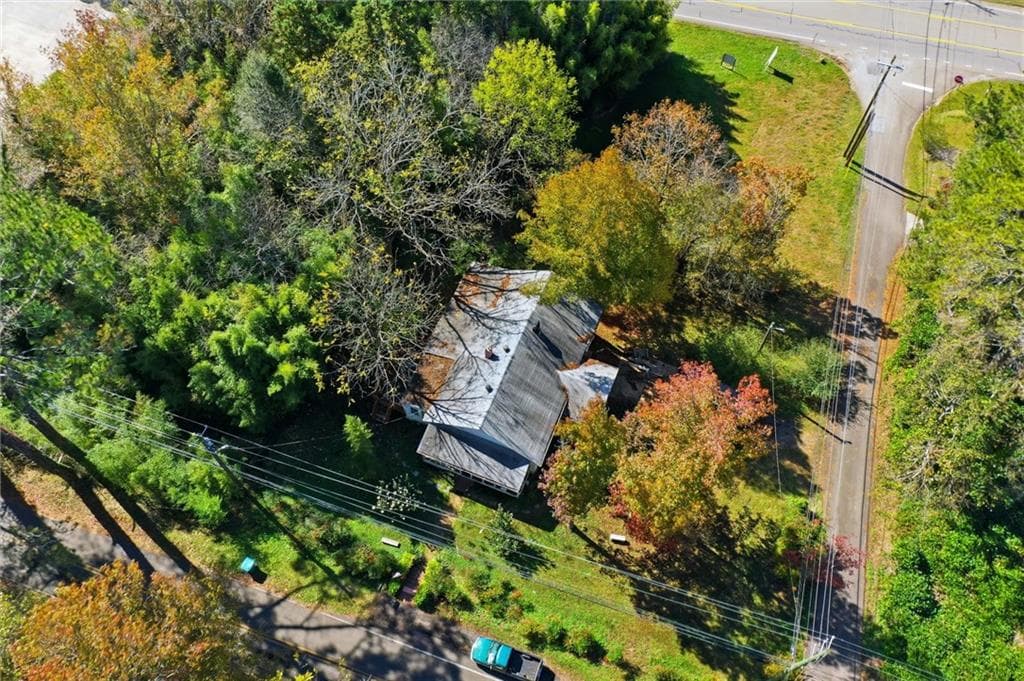 2 bedroom, 1 bathroom, 1,676 sq ft single family residence under contract at 348 Old Tate Road, Jasper, GA 30143 — photo 4