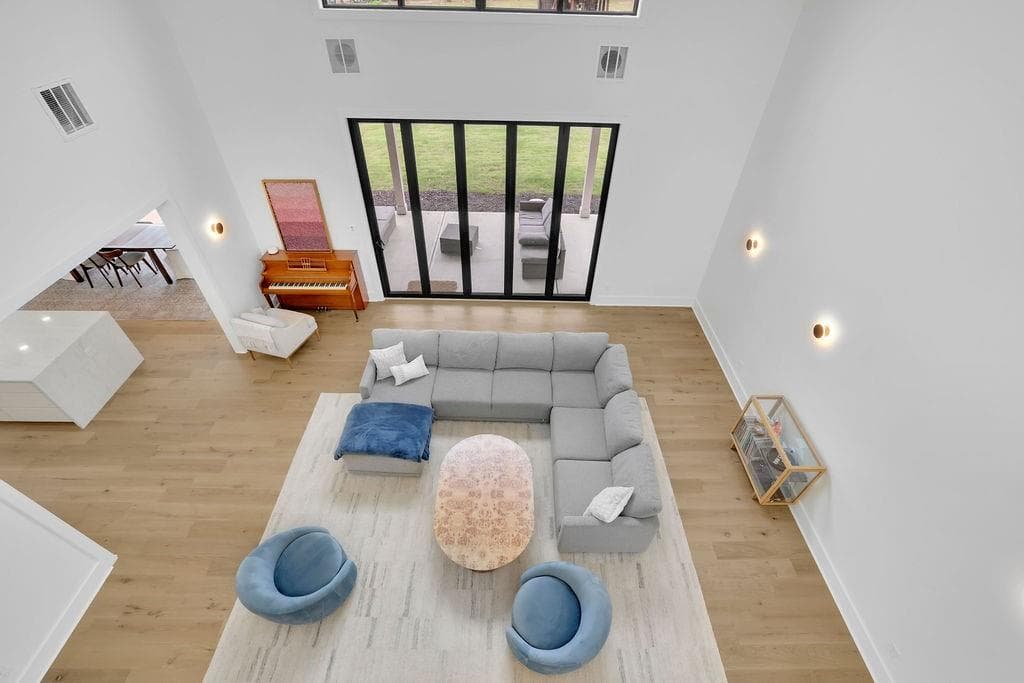 4 bedroom, 4 bathroom, 4,782 sq ft single family residence for sale at 1530 W Sandtown Road, Marietta, GA 30064 — photo 8
