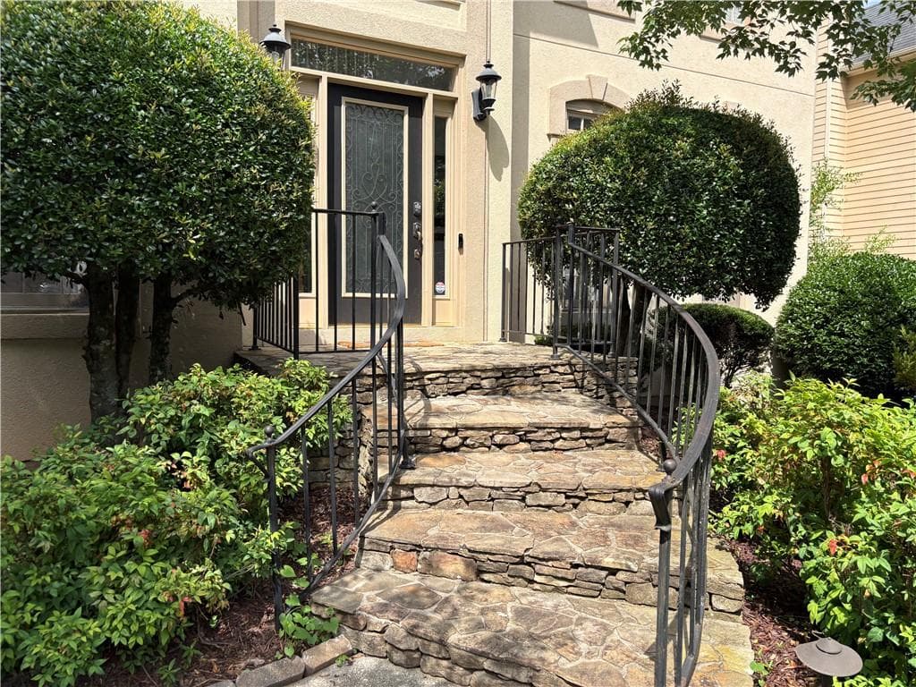 4 bedroom, 3 bathroom, 4,378 sq ft single family residence under contract at 1875 Milfield Circle, Snellville, GA 30078 — photo 2
