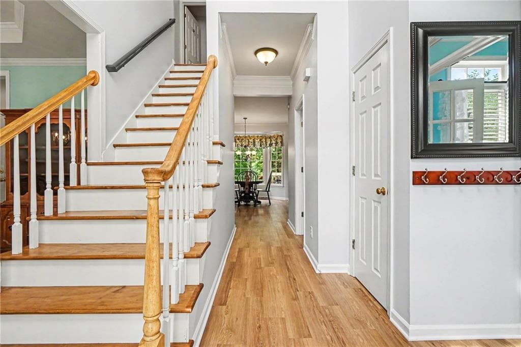 4 bedroom, 3 bathroom, 4,378 sq ft single family residence under contract at 1875 Milfield Circle, Snellville, GA 30078 — photo 3