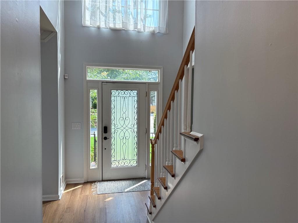 4 bedroom, 3 bathroom, 4,378 sq ft single family residence under contract at 1875 Milfield Circle, Snellville, GA 30078 — photo 5