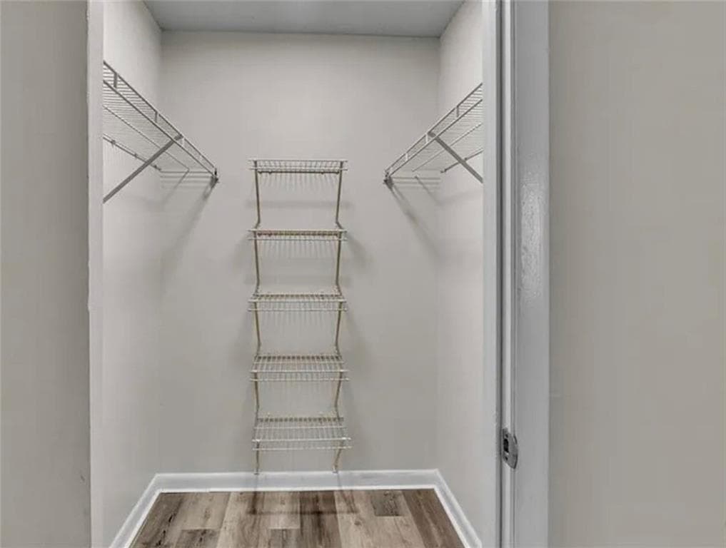2 bedroom, 2 bathroom, 1,040 sq ft condominium for rent at 6900 Roswell Road 10Q, Atlanta, GA 30328 for $2,200 a month — photo 8