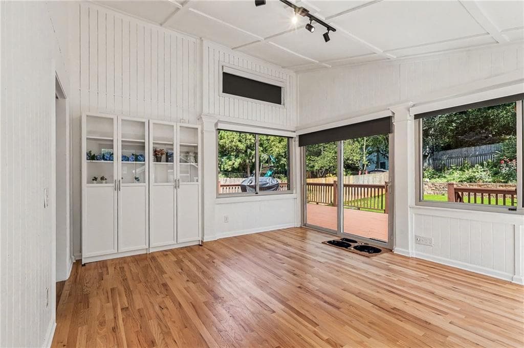 2 bedroom, 2 bathroom, 1,708 sq ft single family residence for sale at 489 Trabert Avenue, Atlanta, GA 30309 — photo 10