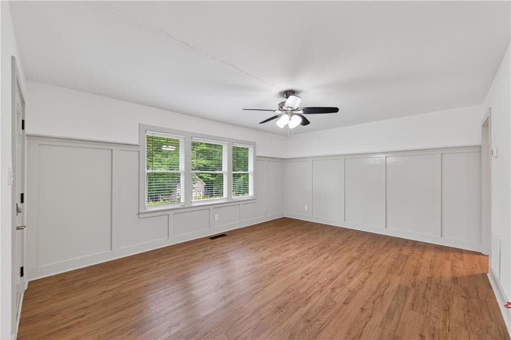3 bedroom, 2 bathroom, 1,434 sq ft single family residence for sale at 4300 Lakeview Street, Acworth, GA 30101 — photo 6