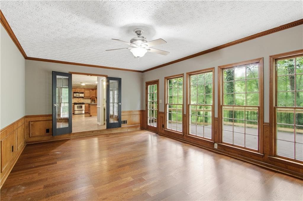 5 bedroom, 4 bathroom, 2,837 sq ft single family residence for sale at 4822 Thornwood Drive, Acworth, GA 30102 — photo 7