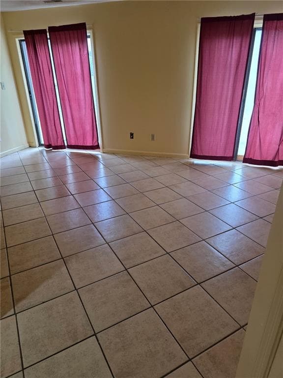 2 bedroom, 2 bathroom duplex for rent at 89 Tiburon Court, Lithonia, GA 30038 for $1,400 a month — photo 3