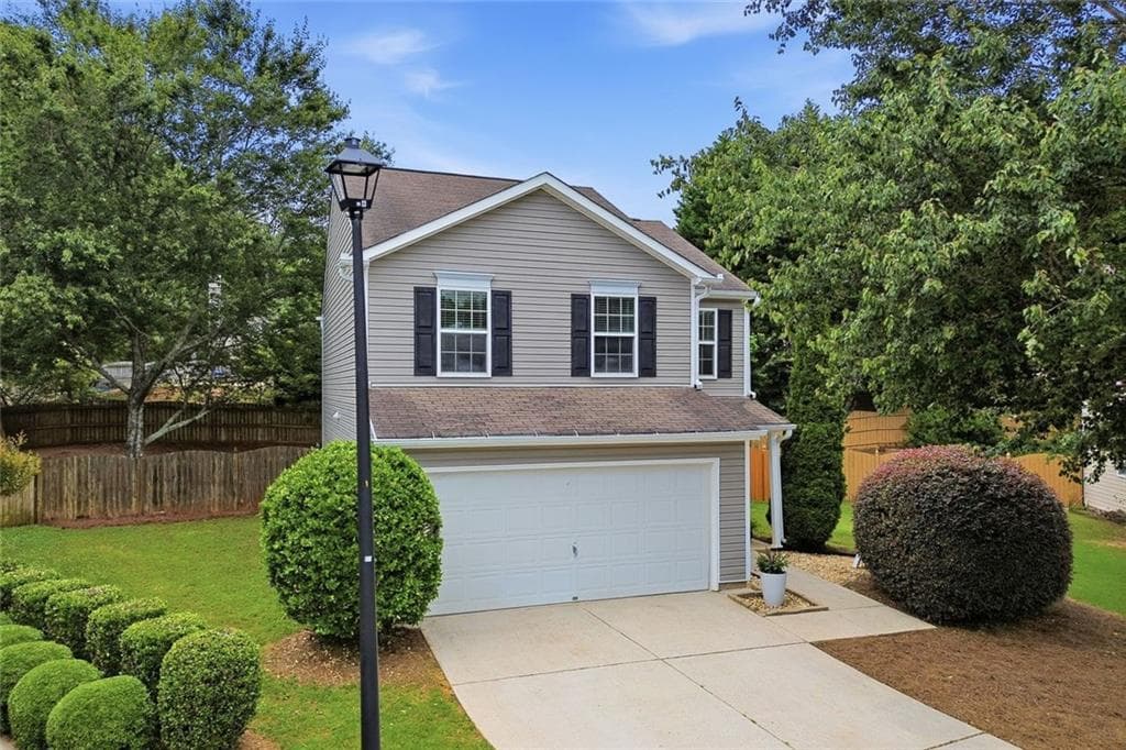 3 bedroom, 3 bathroom, 1,528 sq ft single family residence under contract at 2520 Sheldon Place, Cumming, GA 30040 — photo 4