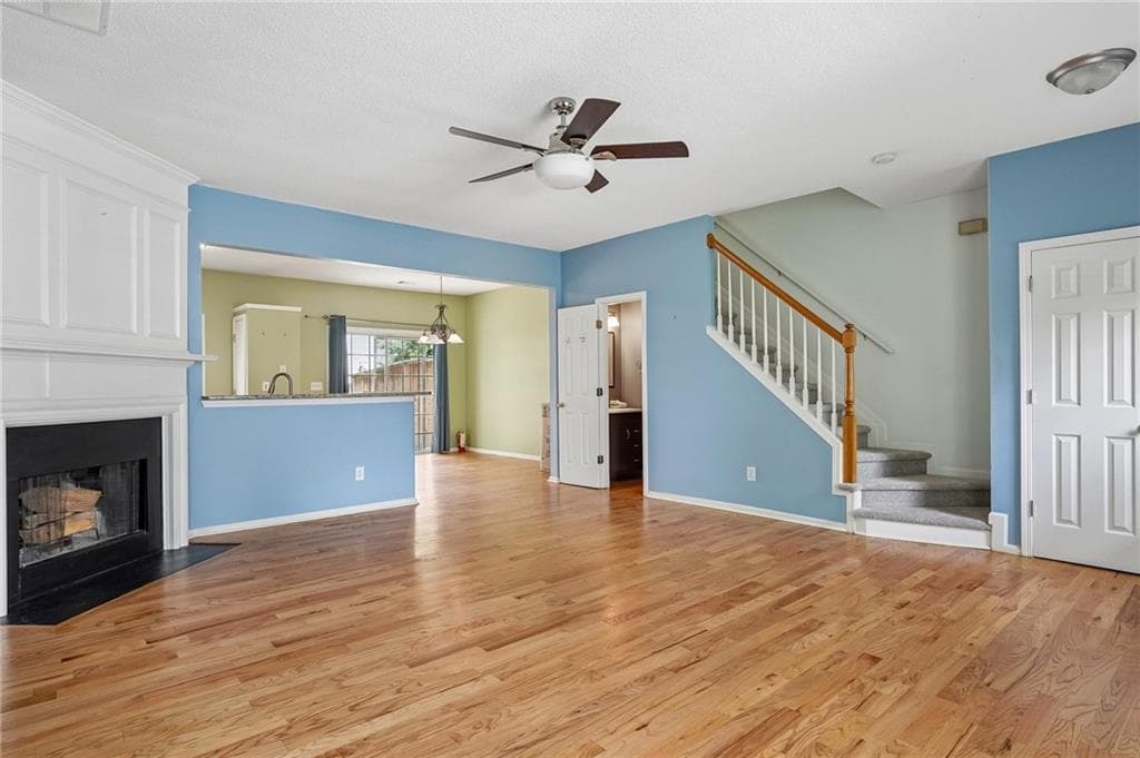 3 bedroom, 3 bathroom, 1,370 sq ft townhouse for sale at 10900 Wittenridge Drive D8, Alpharetta, GA 30022 — photo 10
